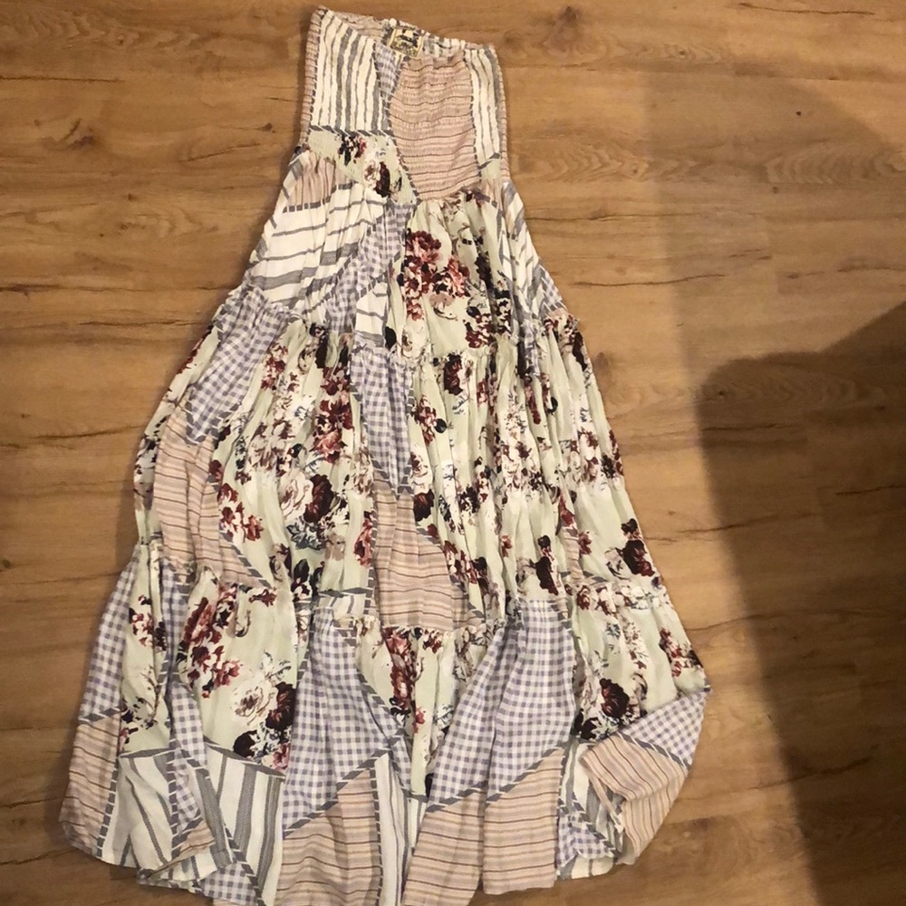Maxi length dress